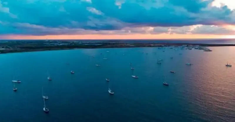 massive-flotilla-gaza-israeli-blockade-challenge.webp