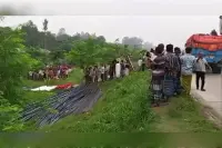 tangail-road-crash-15-dead.webp